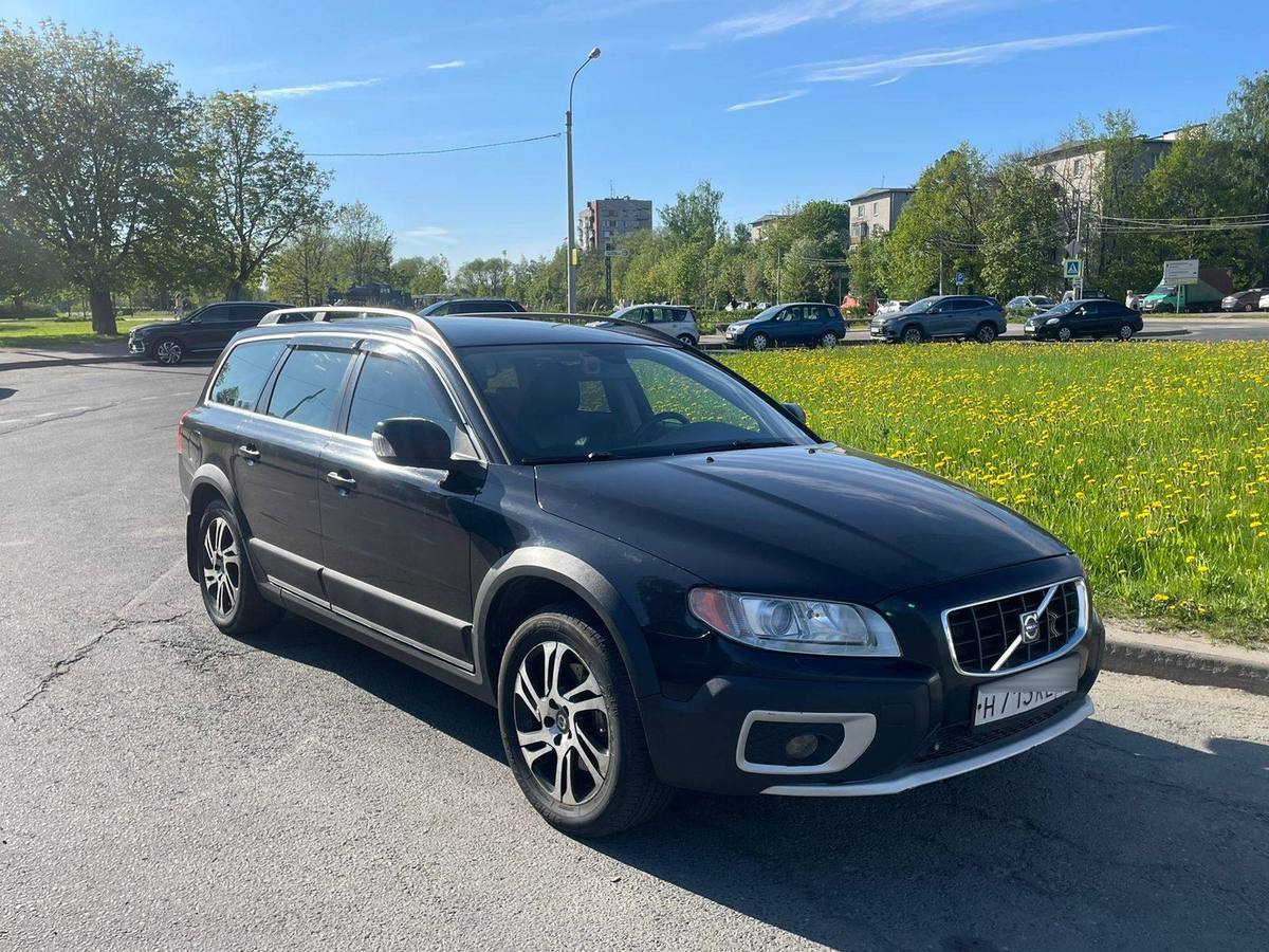 Купить Volvo XC70 II универсал 5 дв., 2008 года, цвет: Черный, за 1230000  руб. в Санкт-Петербурге